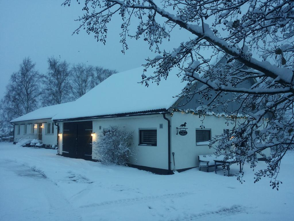 Laegenhet Lillisgarden Guest House Vallakra Exterior photo